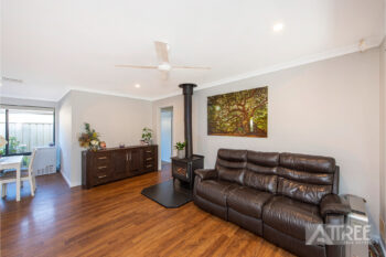 Listing image for 4 Brolga Grove, Seville Grove  WA  6112