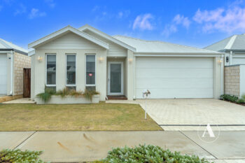 Listing image for 9 Aspasia Way, Treeby  WA  6164