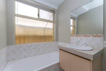 Listing image for 17 Culeenup Road, North Yunderup  WA  6208