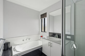 Listing image for 11 Cowes Street, Harrisdale  WA  6112