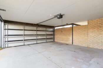 Listing image for 31 Jonquil Loop, Seville Grove  WA  6112