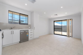 Listing image for 32B Toovey Road, South Yunderup  WA  6208