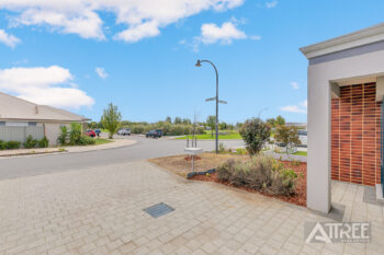 Listing image for 54 Doryanthes Avenue, Piara Waters  WA  6112