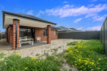 Listing image for 5 Mandalup Road, Haynes  WA  6112