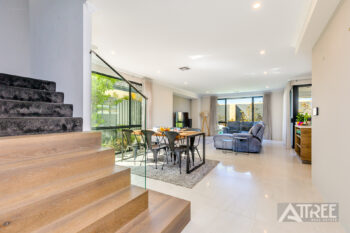 Listing image for 25 Cedarleaf Entrance, Treeby  WA  6164