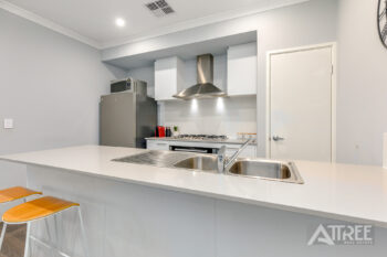 Listing image for 4 Silvergum Way, Piara Waters  WA  6112