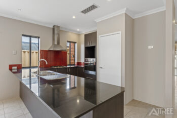 Listing image for 9 Lapwing Approach, Harrisdale  WA  6112