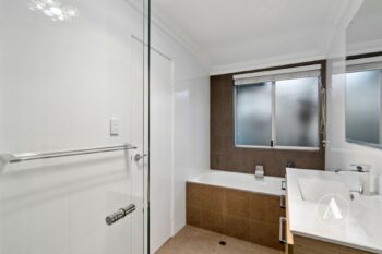 Listing image for 5 Alpina Bend, Canning Vale  WA  6155