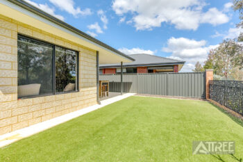 Listing image for 8 Grapestone Road, Piara Waters  WA  6112
