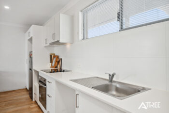 Listing image for 12/2 Delaronde Drive, Success  WA  6164