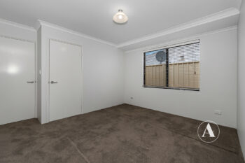 Listing image for 25 Woorabinda Rise, Lakelands  WA  6180