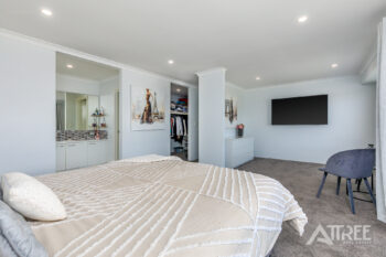 Listing image for 4 Crimson Way, Harrisdale  WA  6112