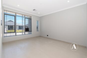 Listing image for 8 Malurus Way, Wellard  WA  6170