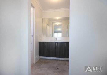 Listing image for 19 Sweetgum Way, Piara Waters  WA  6112