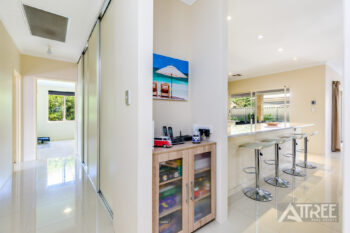 Listing image for 10 Whitehorse Drive, Harrisdale  WA  6112