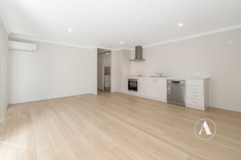 Listing image for 7B Kembla Way, Lakelands  WA  6180