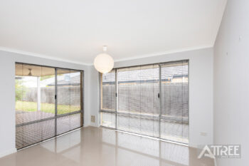 Listing image for 10 Mansfield Way, Piara Waters  WA  6112