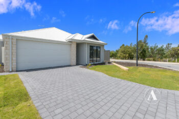 Listing image for 1A Eldridge Circuit, Ravenswood  WA  6208