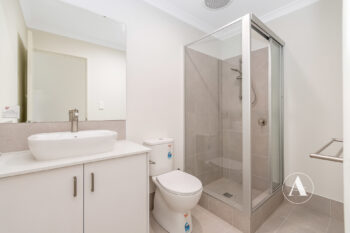 Listing image for 33B Dudbrook Way, Dudley Park  WA  6210