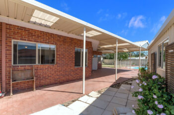 Listing image for 142 Lakeside Drive, Helena Valley  WA  6056