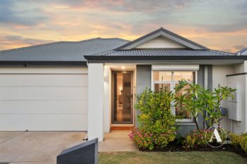 Listing image for 11 Macadamia Loop, Piara Waters  WA  6112