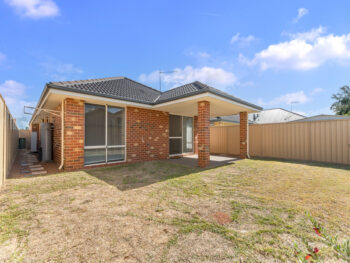 Listing image for 44 Middle Parkway, Canning Vale  WA  6155