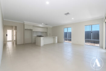 Listing image for 5 Siesta Way, Madora Bay  WA  6210