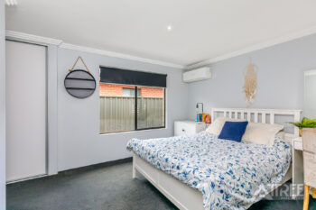 Listing image for 8 Grapestone Road, Piara Waters  WA  6112