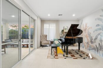 Listing image for 4 Boudicca Drive, Forrestdale  WA  6112