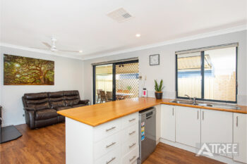 Listing image for 4 Brolga Grove, Seville Grove  WA  6112