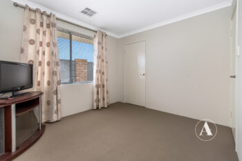 Listing image for 40 Veterans Drive, Byford  WA  6122