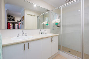 Listing image for 9A Darling Chase, Wandi  WA  6167