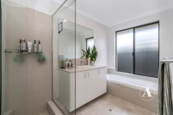 Listing image for 15 Euvista Street, Haynes  WA  6112
