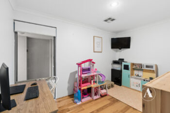 Listing image for 1 Hillhouse Way, Piara Waters  WA  6112