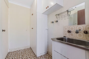 Listing image for 27 Ashburton Drive, Gosnells  WA  6110