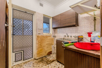 Listing image for 27 Connemara Drive, Thornlie  WA  6108