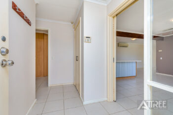 Listing image for 21 Ailsworth Court, Thornlie  WA  6108