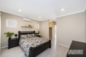 Listing image for 21 Ballycastle Loop, Canning Vale  WA  6155