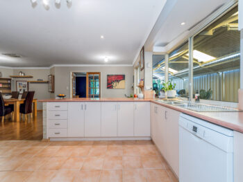Listing image for 6 Pulford Close, Huntingdale  WA  6110