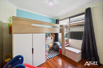 Listing image for 33 Portsmouth Way, Harrisdale  WA  6112