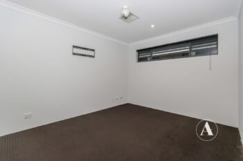 Listing image for 1 Bristow Street, Haynes  WA  6112