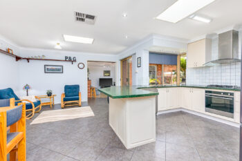 Listing image for 14 Poplar Place, Thornlie  WA  6108