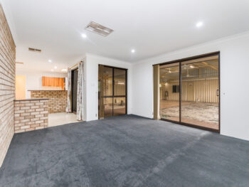 Listing image for 724 Warton Road, Treeby  WA  6164