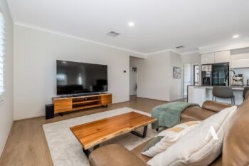 Listing image for 8 Mandalup Road, Haynes  WA  6112
