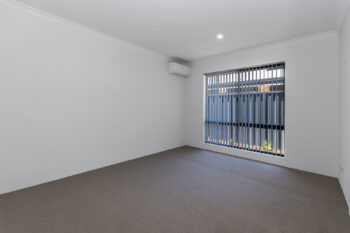 Listing image for 7A Longwood Way, Lakelands  WA  6180