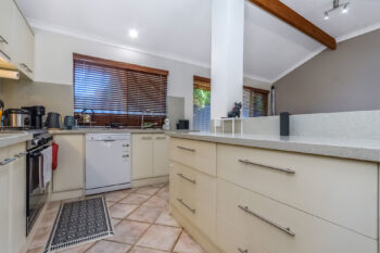 Listing image for 182 Hamelin Drive, Ballajura  WA  6066