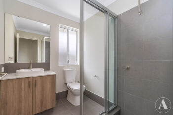 Listing image for 73B Sharperton Meander, Dudley Park  WA  6210