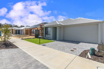 Listing image for 6 Baroque Way, Baldivis  WA  6171