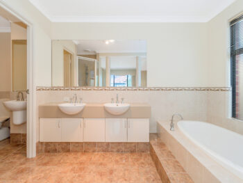 Listing image for 5 Tarn Drive, Canning Vale  WA  6155