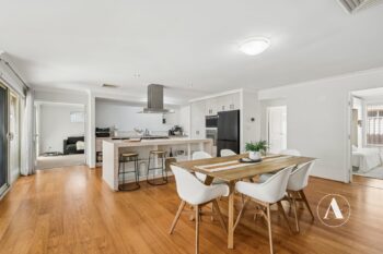 Listing image for 7 Randwick Bend, Harrisdale  WA  6112